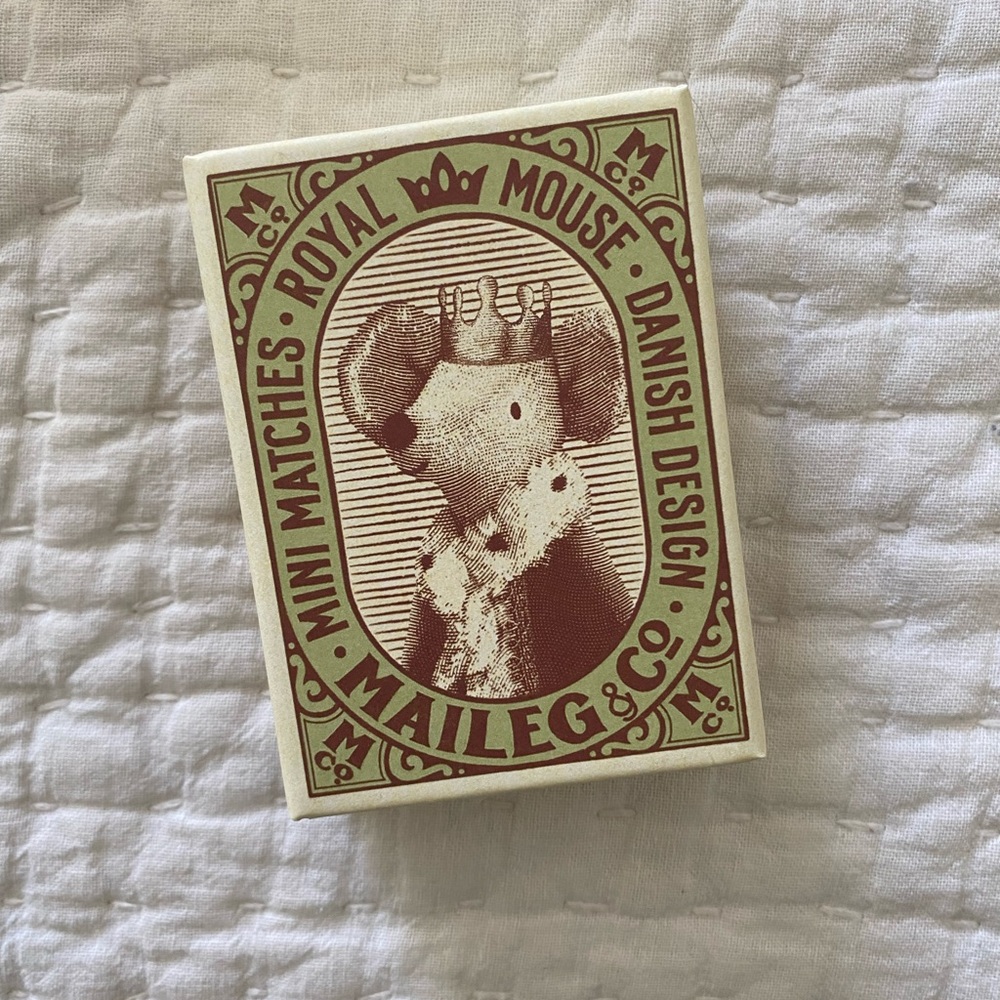 “Sleepy wakey boy” Maileg baby mouse